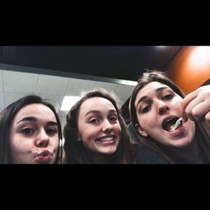 Meet your Posher, Sydney